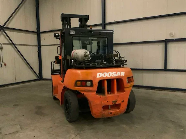 2011 doosan 70 vorkheftruck - afbeelding 15 van  20