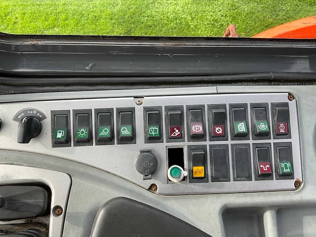 2011 doosan dl200 shovel - afbeelding 25 van  37