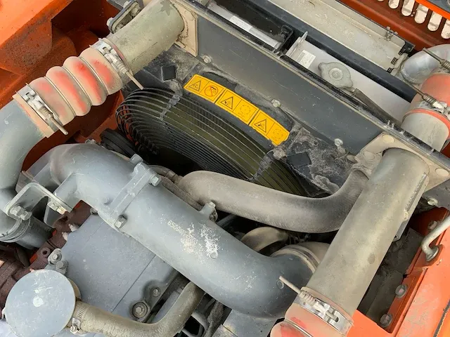 2011 doosan dx140w banden graafmachine - afbeelding 48 van  60