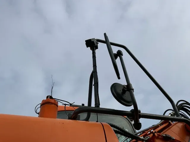 2011 doosan dx140w banden graafmachine - afbeelding 52 van  60