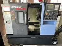 2011 doosan lynx 220a cnc draaibank - afbeelding 6 van  13