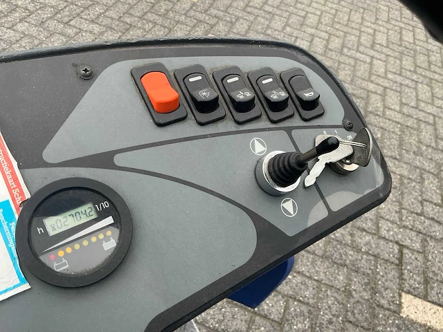 2011 dulevo h815 ro schrobmachine - afbeelding 6 van  18