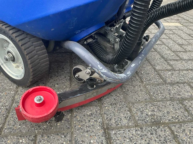 2011 dulevo h815 ro schrobmachine - afbeelding 15 van  18
