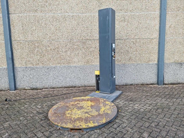 2011 evc mh r9-2000ae wikkelmachine - afbeelding 1 van  10