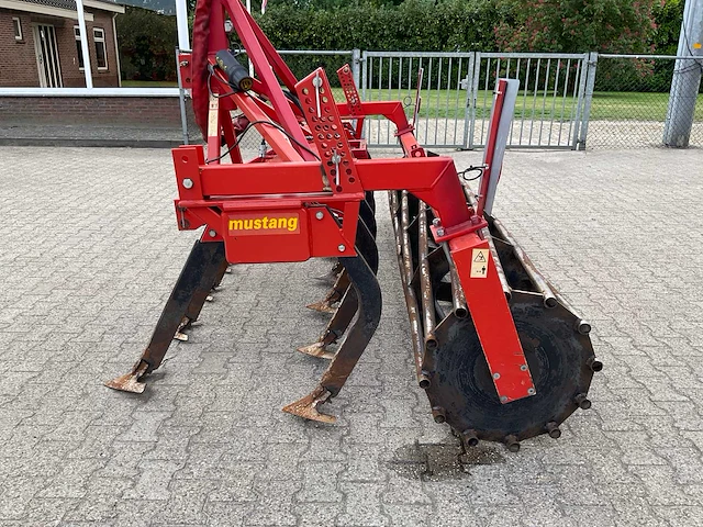 2011 evers mustang ld-13 r62 cultivator - afbeelding 10 van  11