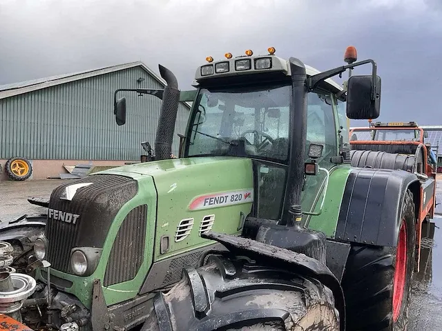 2011 fendt 820 vario tms vierwielaangedreven landbouwtractor - afbeelding 19 van  24