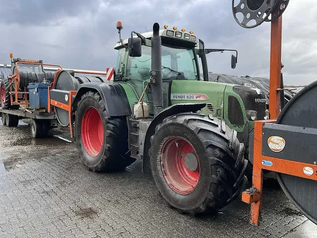 2011 fendt 820 vario tms vierwielaangedreven landbouwtractor - afbeelding 21 van  24