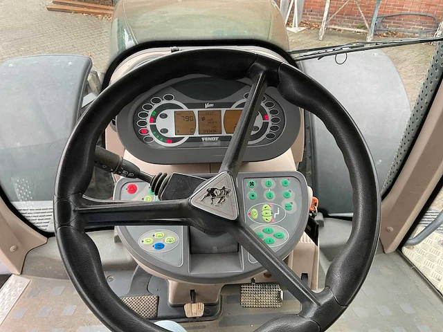 2011 fendt 936 vierwielaangedreven landbouwtractor - afbeelding 27 van  47