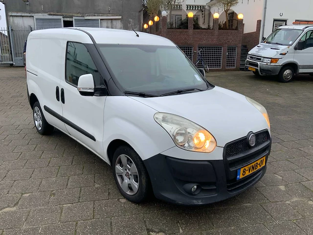 2011 fiat doblò cargo bedrijfswagen - afbeelding 14 van  20