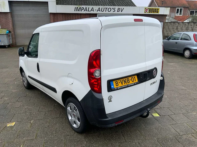2011 fiat doblò cargo bedrijfswagen - afbeelding 18 van  20