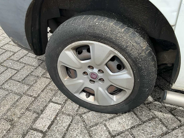 2011 fiat doblò cargo bedrijfswagen - afbeelding 11 van  20