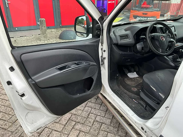 2011 fiat doblò cargo bedrijfswagen - afbeelding 16 van  20