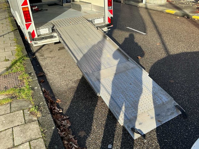 2011 fiat ducato electic bedrijfswagen - afbeelding 35 van  59