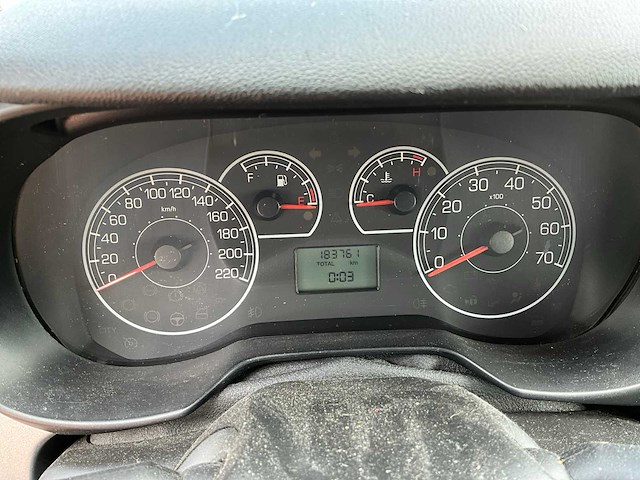 2011 fiat grande punto personenauto 82-pgx-3 - afbeelding 9 van  27