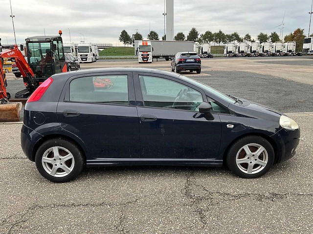 2011 fiat grande punto personenauto 82-pgx-3 - afbeelding 24 van  27