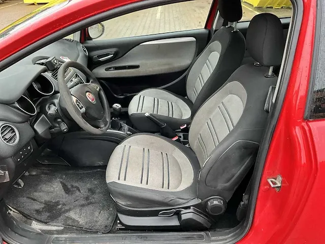 2011 fiat punto evo personenauto - afbeelding 5 van  26