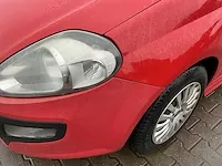 2011 fiat punto evo personenauto - afbeelding 13 van  26