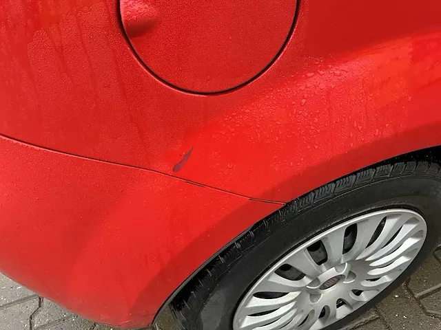 2011 fiat punto evo personenauto - afbeelding 15 van  26