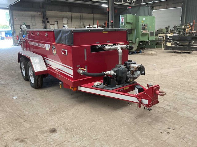 2011 fire-1 brandweeraanhangwagen - afbeelding 2 van  11
