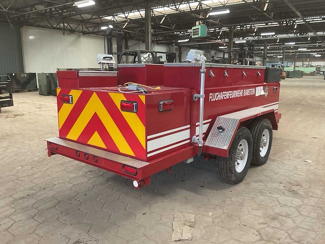 2011 fire-1 brandweeraanhangwagen - afbeelding 3 van  11
