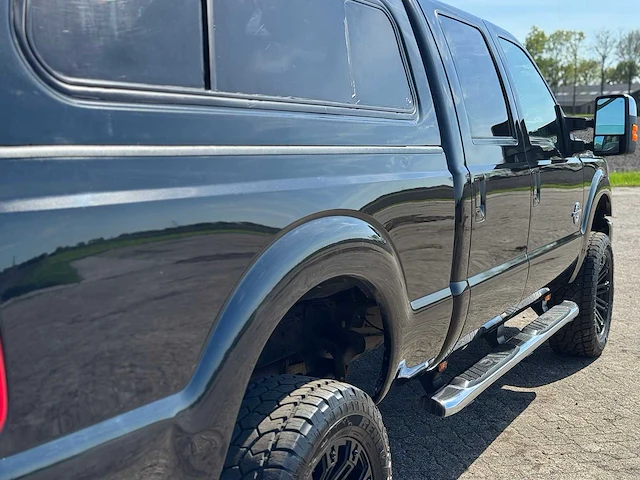 2011 ford 6.7 v8 powerstroke turbo-diesel f-250 bedrijfswagen - afbeelding 7 van  33