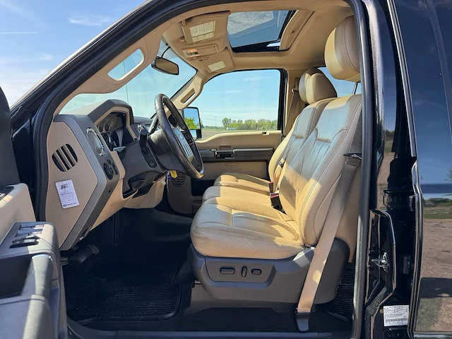 2011 ford 6.7 v8 powerstroke turbo-diesel f-250 bedrijfswagen - afbeelding 11 van  33