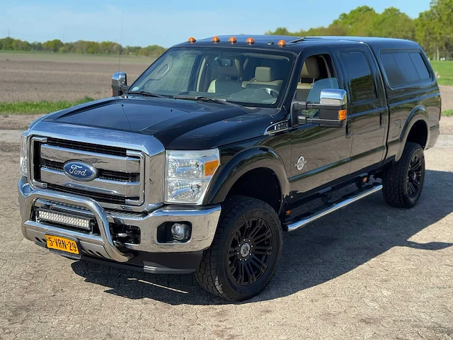 2011 ford 6.7 v8 powerstroke turbo-diesel f-250 bedrijfswagen - afbeelding 25 van  33