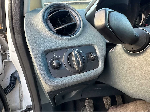 2011 ford fiesta personenauto - afbeelding 16 van  35