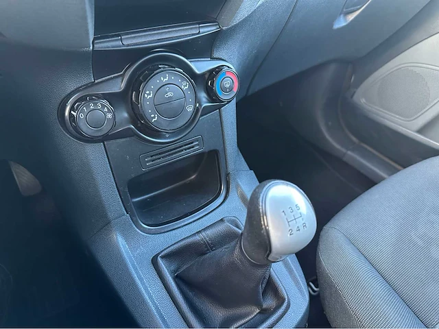2011 ford fiesta personenauto - afbeelding 33 van  35