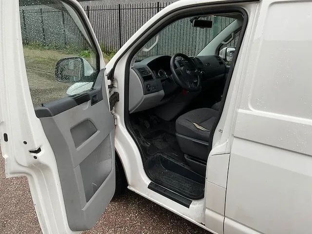 2011 ford transporter bedrijfswagen - afbeelding 2 van  27