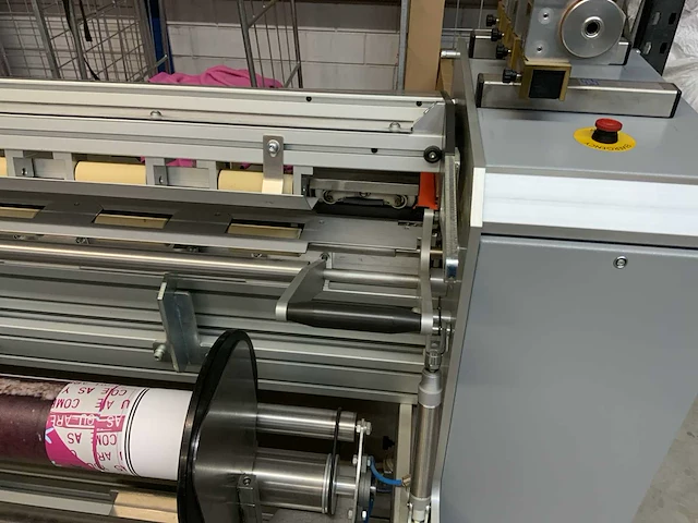 2011 fotoba xl320 vol-automatische snijmachine - afbeelding 5 van  41