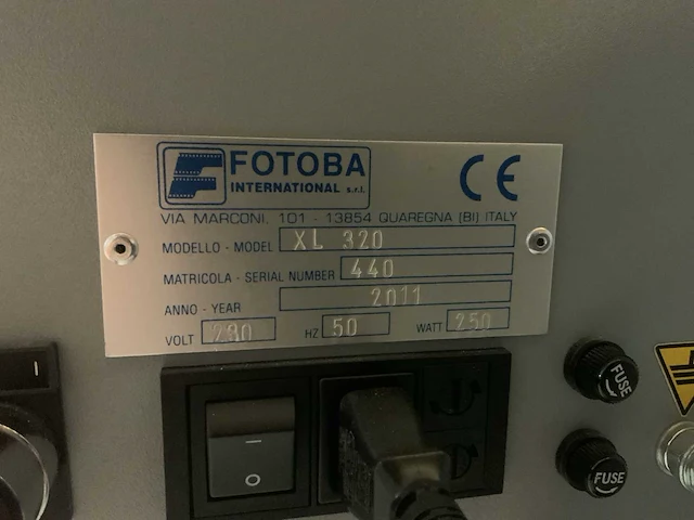 2011 fotoba xl320 vol-automatische snijmachine - afbeelding 36 van  41