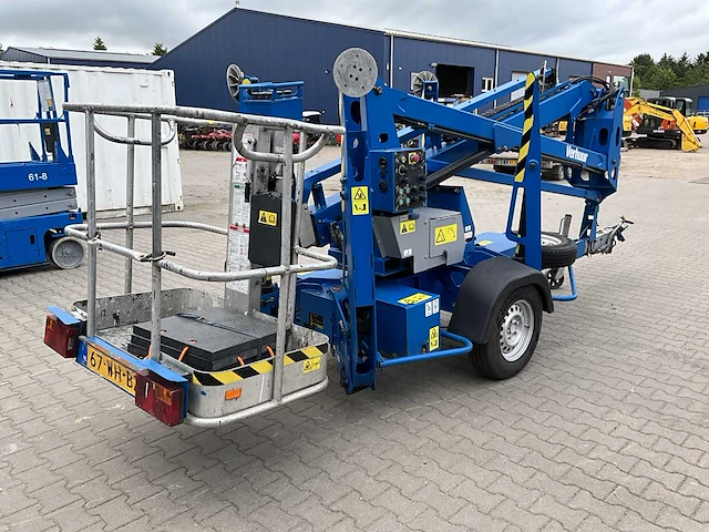 2011 genie tz-34/20 knikarmhoogwerker op aanhangwagen - afbeelding 16 van  22