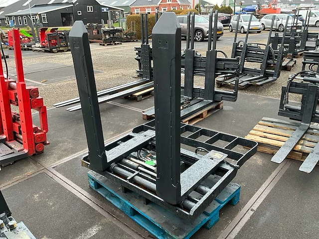 2011 griptech rg4 zvri 35 vorkversteller met schuifvorken - afbeelding 1 van  7