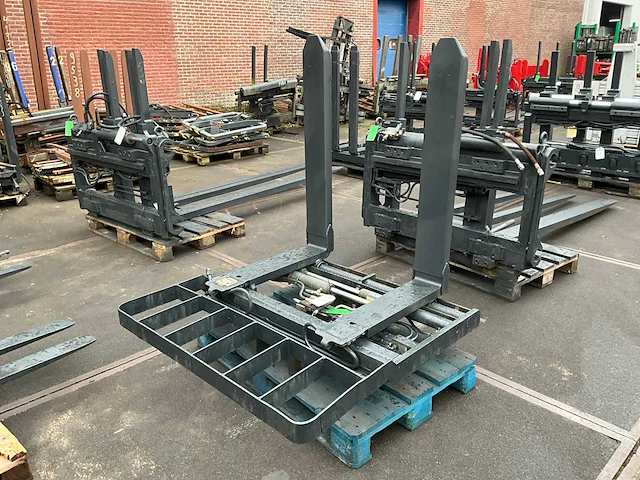 2011 griptech rg4 zvri 35 vorkversteller met schuifvorken - afbeelding 4 van  7