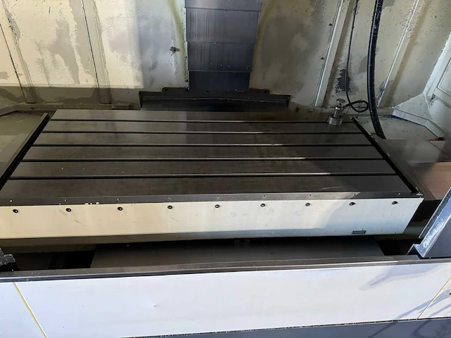 2011 hartford vmc-1270 cnc bewerkingscentrum - afbeelding 19 van  23