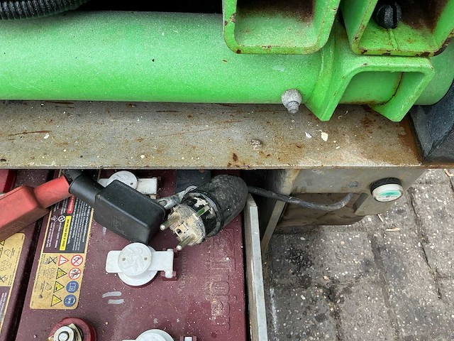 2011 haulotte compact 8 hoogwerker - afbeelding 19 van  28