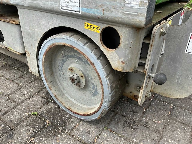 2011 haulotte compact 8 hoogwerker - afbeelding 2 van  28