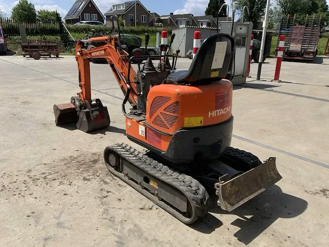 2011 hitachi zaxis 010u-2 ysr minigraafmachine - afbeelding 20 van  25