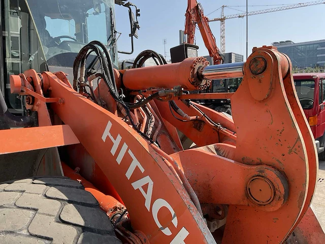 2011 hitachi zw180-3 shovel - afbeelding 17 van  37