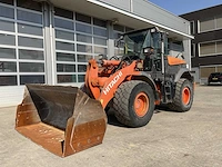 2011 hitachi zw180-3 shovel