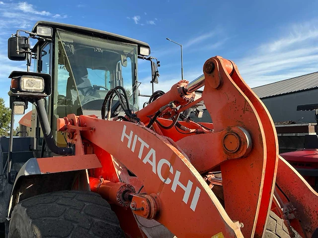 2011 hitachi zw180 shovel - afbeelding 14 van  49