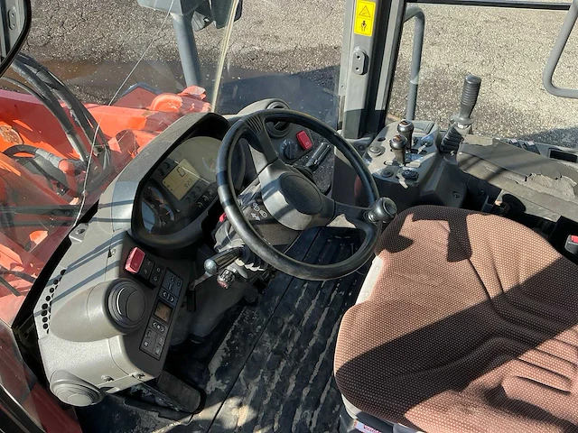 2011 hitachi zw180 shovel - afbeelding 18 van  49