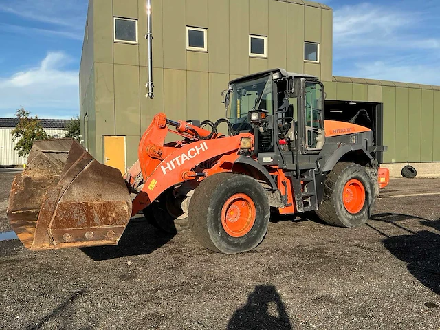 2011 hitachi zw180 shovel - afbeelding 12 van  49