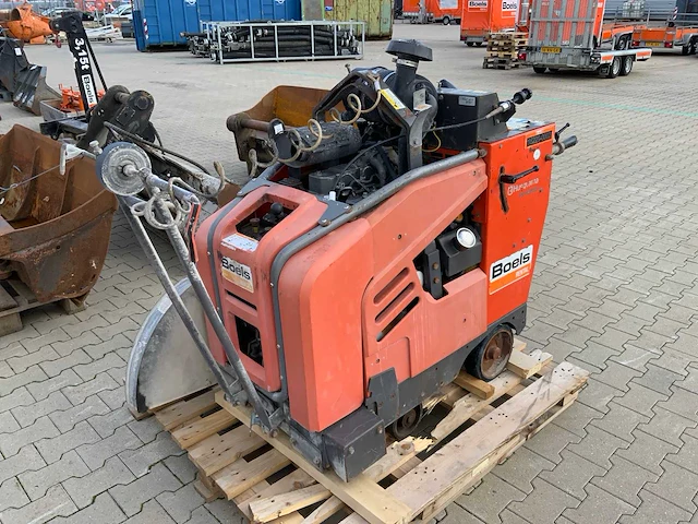 2011 husqvarna fs4800d asfaltzaagmachine / vloerzaag - afbeelding 7 van  14