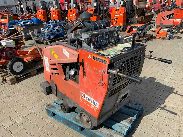 2011 husqvarna fs4800d asfaltzaagmachine / vloerzaag - afbeelding 9 van  14