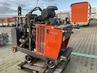 2011 husqvarna fs8400 48 asfaltzaagmachine / betonzaagmachine