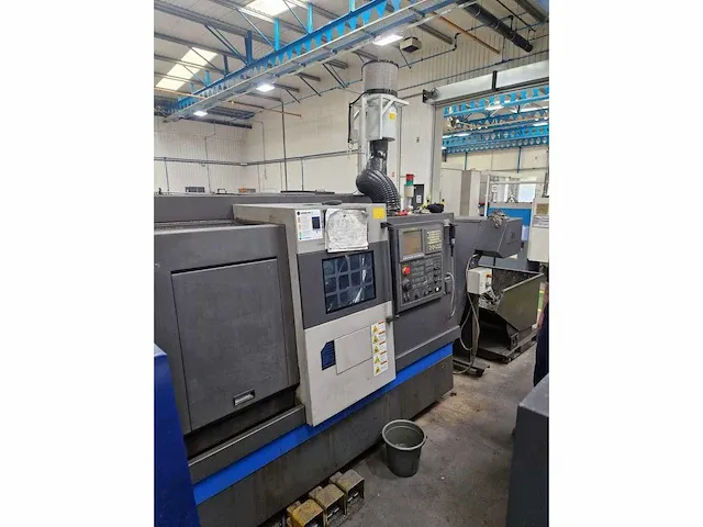 2011 hwacheon hi-tech 200b cnc draaibank - afbeelding 1 van  7