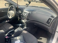 2011 hyundai i30 personenauto - afbeelding 6 van  22