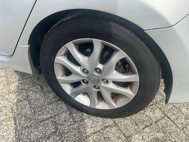2011 hyundai i30 personenauto - afbeelding 10 van  22